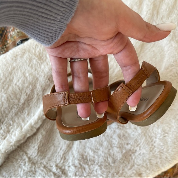 Tan Sandals - Picture 5 of 6